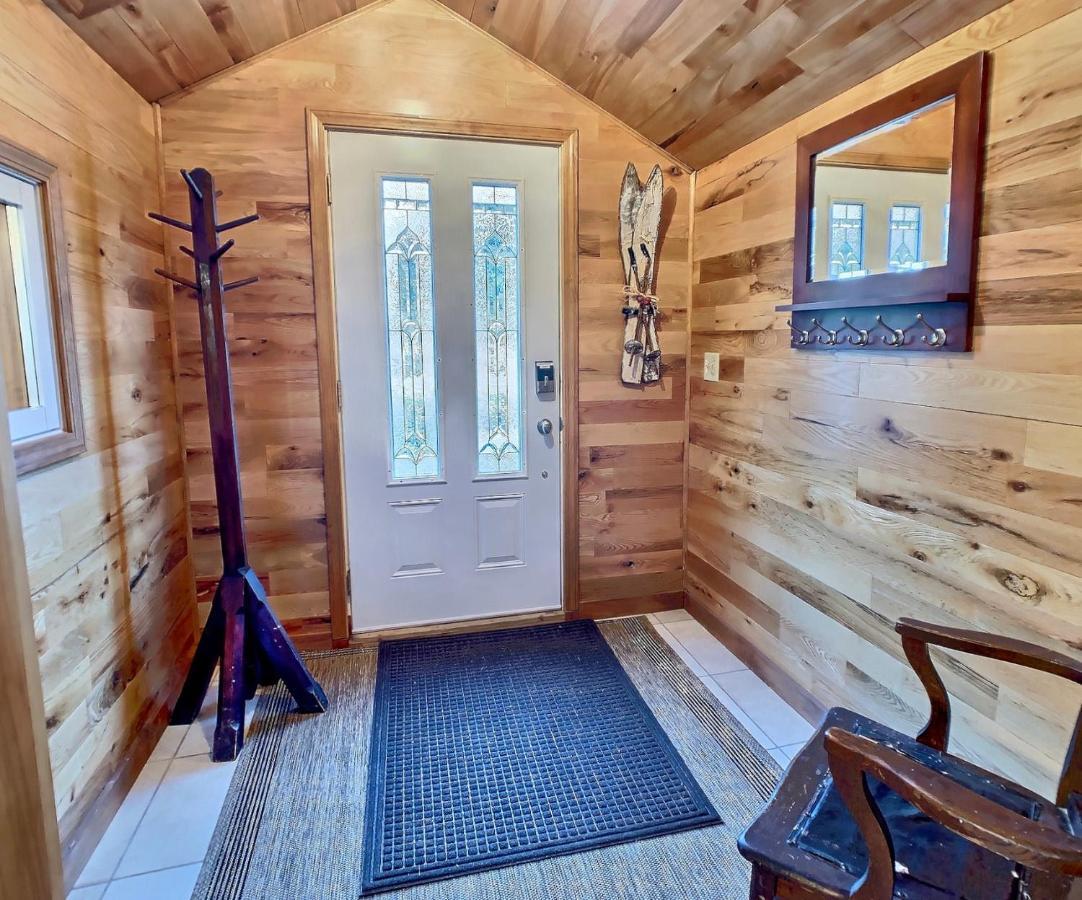 Maples Retreat - 2 Acres - Fireplace Ellicottville Bagian luar foto